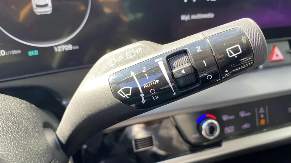 KIA Sportage Sportage 1.6 T-GDI HEV Business Line 2WD aut