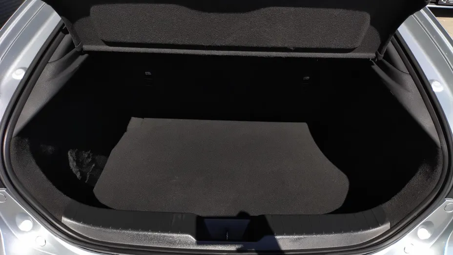 MAZDA 3 3 2.0 mHEV Kanjo aut