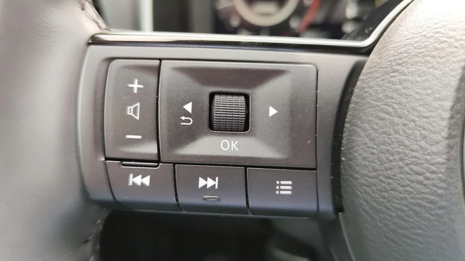 NISSAN Qashqai Qashqai 1.3 DIG-T mHEV N-Connecta