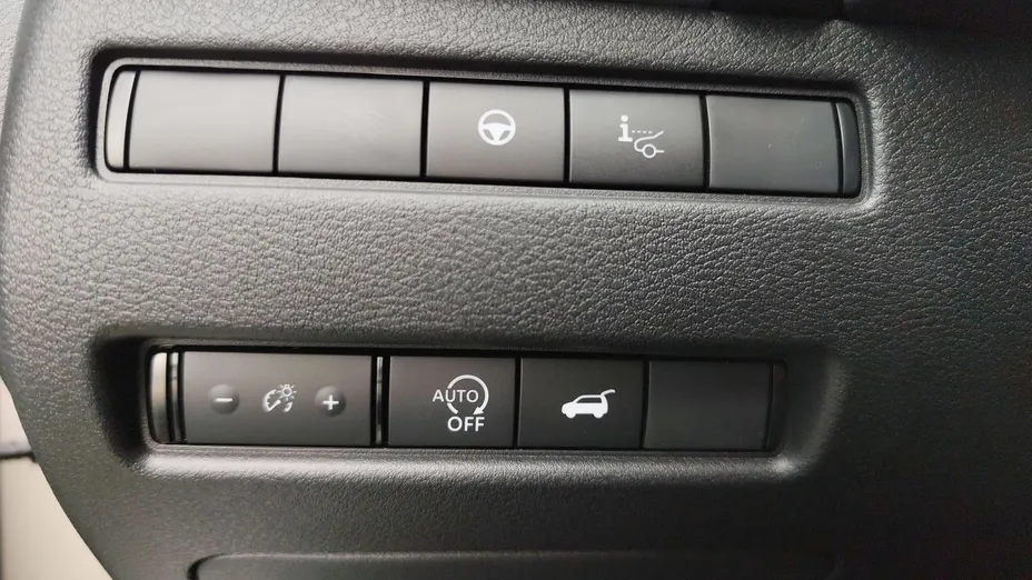 NISSAN X-Trail X-Trail 1.5 VC-T mHEV N-Connecta 2WD Xtronic Nowy