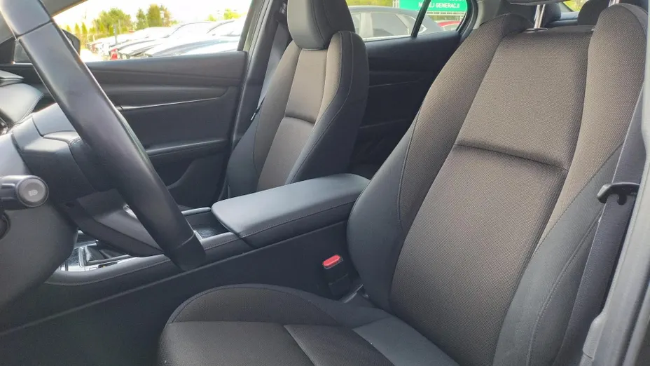 MAZDA 3 3 2.0 mHEV Kanjo aut