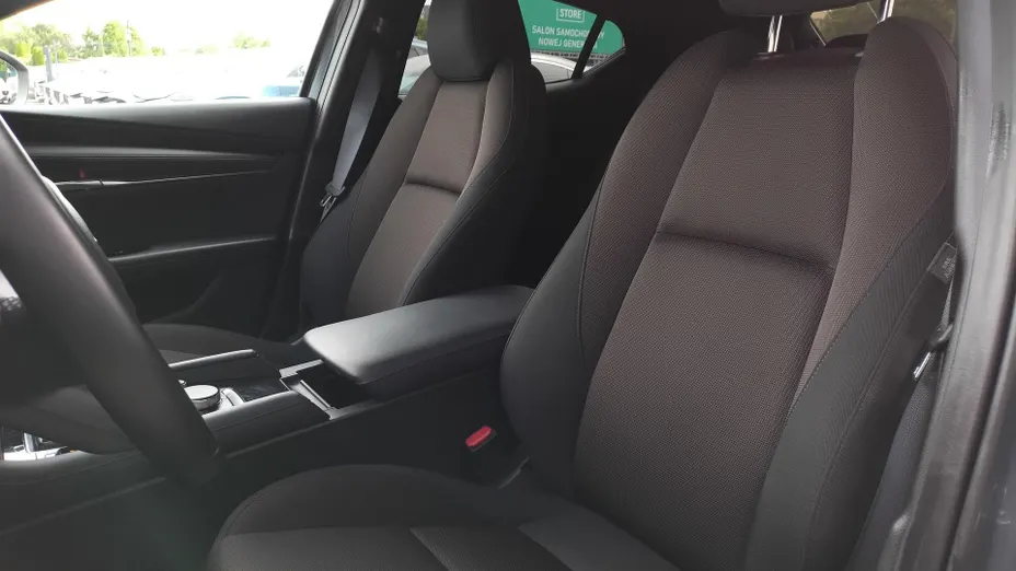 MAZDA 3 3 2.0 mHEV Kanjo aut