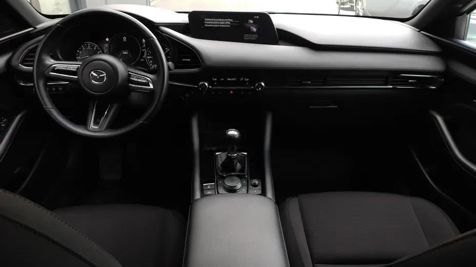MAZDA 3 3 2.0 mHEV Kanjo