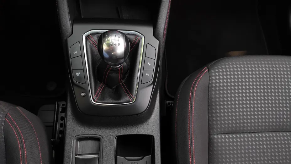 FORD Kuga Kuga 1.5 EcoBoost FWD ST-Line