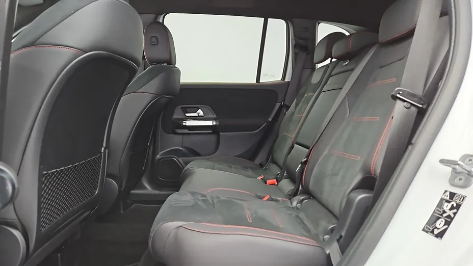 MERCEDES-BENZ GLB GLB 200 d AMG Line 8G-DCT