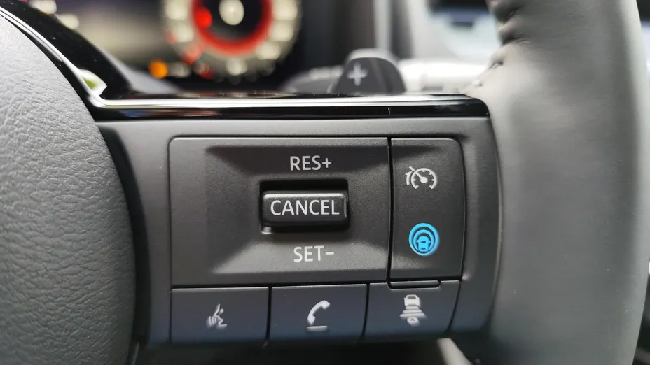 NISSAN X-Trail X-Trail 1.5 VC-T mHEV N-Connecta 2WD Xtronic Nowy