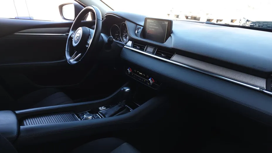 MAZDA 6 6 2.0 Center-Line aut