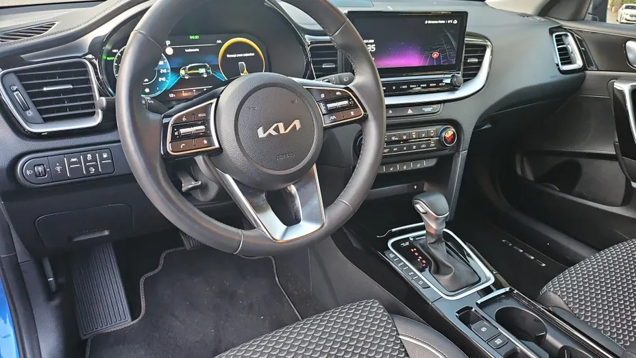 KIA Cee'd Ceed 1.6 GDI PHEV Business Line DCT