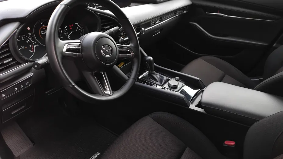 MAZDA 3 3 2.0 mHEV Kanjo aut