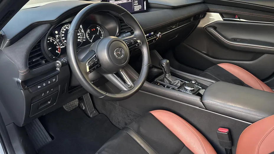 MAZDA 3 3 2.0 mHEV Nagisa aut