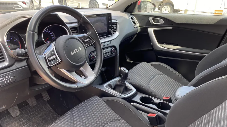 KIA Cee'd Ceed 1.5 T-GDI M