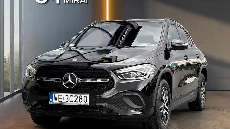 MERCEDES-BENZ GLA GLA 200
