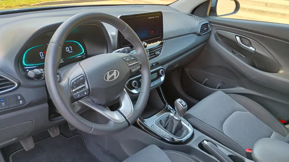 HYUNDAI i30 i30 1.5 DPI Pure