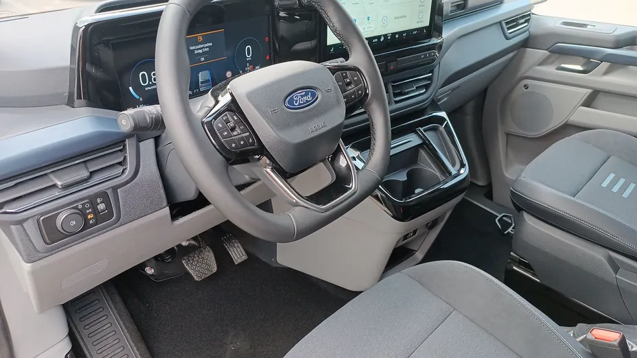 FORD Tourneo Custom Tourneo Custom 2.0 EcoBlue 320 AWD L2 Active aut Nowy