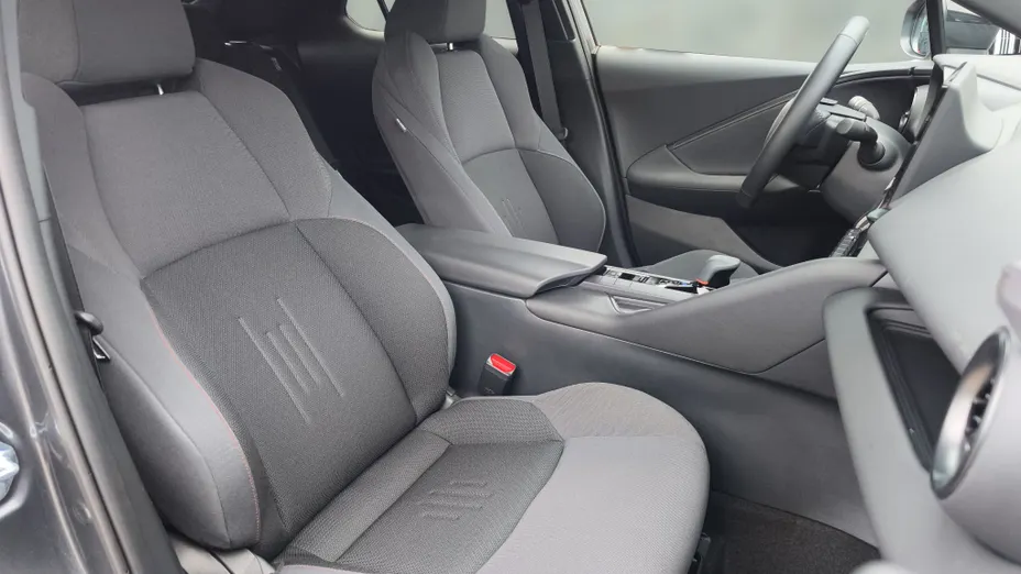 TOYOTA C-HR C-HR 2.0 PHEV Dynamic Force Style