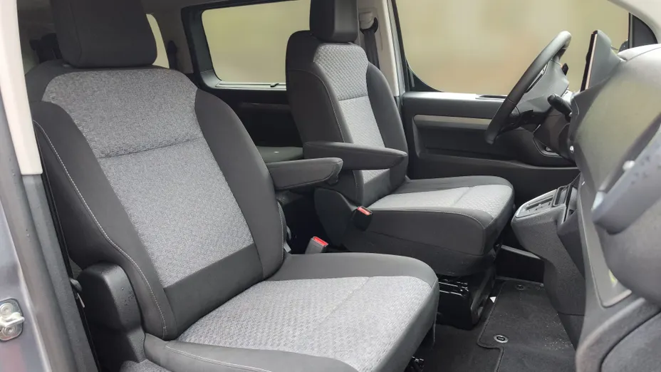 TOYOTA Proace Verso Proace Verso 2.0 D4-D Long Family Aut.