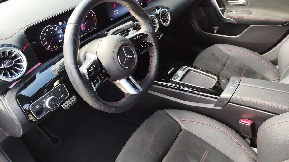 MERCEDES-BENZ CLA CLA 200 mHEV AMG Line 7G-DCT