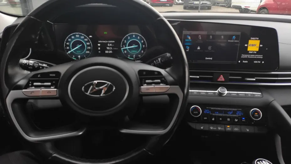 HYUNDAI Elantra Elantra 1.6 Executive