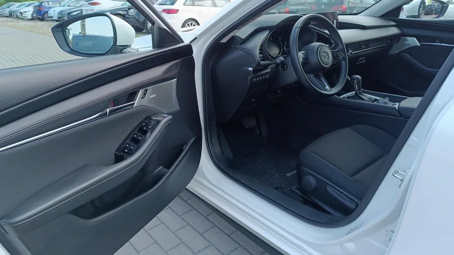 MAZDA 3 3 2.0 mHEV Exclusive-Line aut