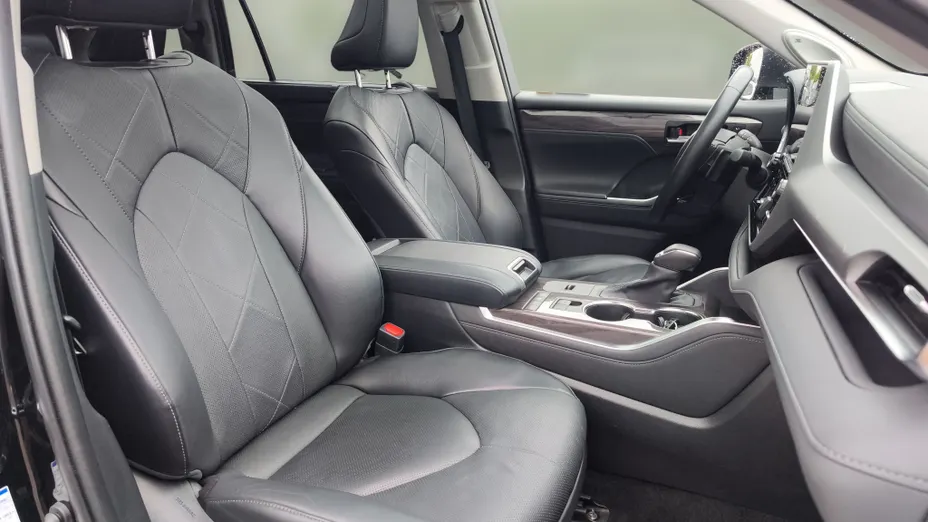 TOYOTA Highlander Highlander 2.5 Hybrid Executive