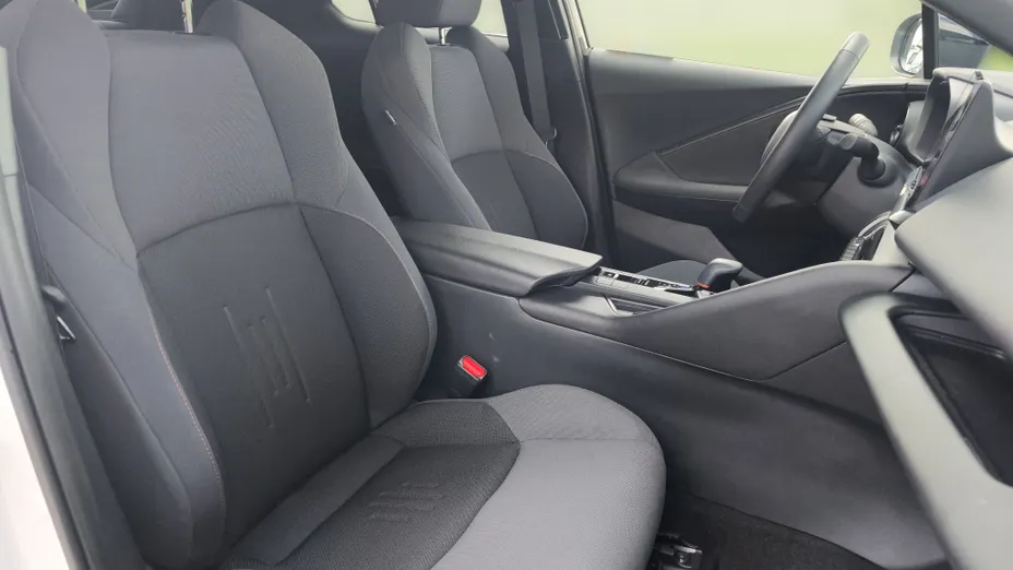 TOYOTA C-HR C-HR 2.0 PHEV Dynamic Force Style