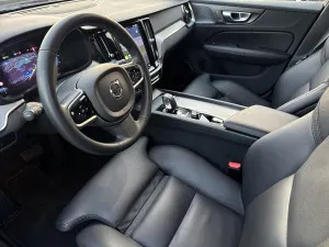 VOLVO V60 V60 B4 D Plus Dark aut