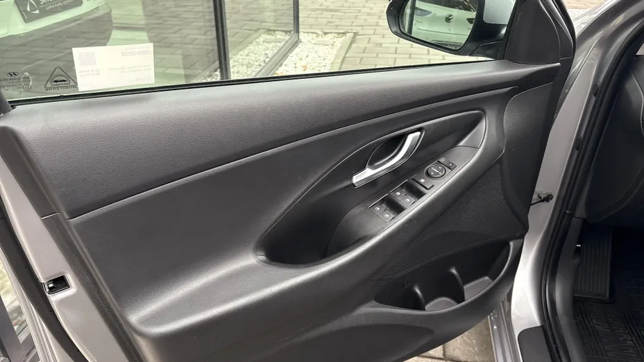 HYUNDAI i30 i30 1.5 DPI Modern