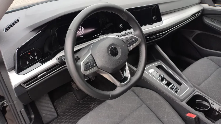 VOLKSWAGEN Golf Golf VIII 1.0 eTSI Life DSG