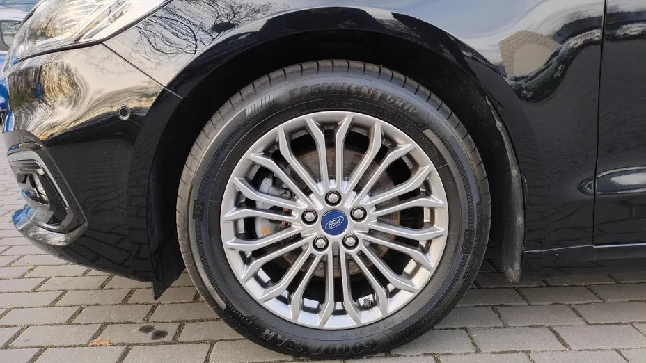 FORD Mondeo Mondeo 2.0 Hybrid Titanium