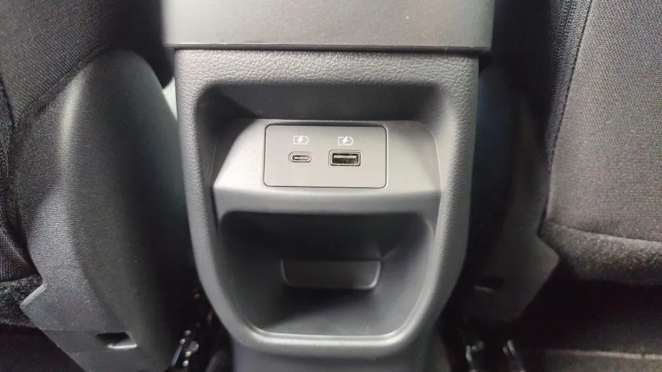 NISSAN Juke Juke 1.0 DIG-T Acenta DCT Nowy