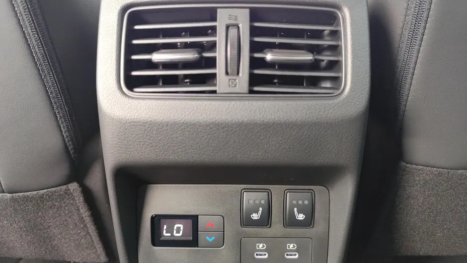 NISSAN X-Trail X-Trail 1.5 VC-T mHEV N-Connecta 2WD Xtronic Nowy