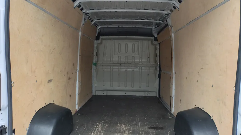 PEUGEOT Boxer Boxer 335 BlueHDi L3H2