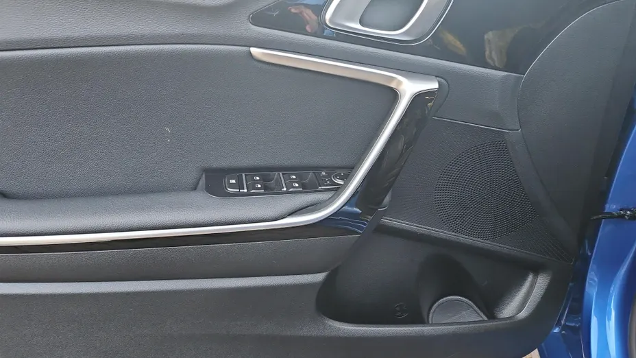 KIA Cee'd Ceed 1.6 GDI PHEV Business Line DCT