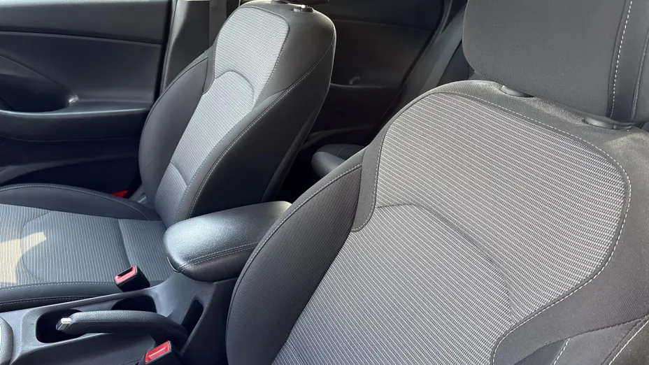 HYUNDAI i30 i30 1.0 T-GDI Modern