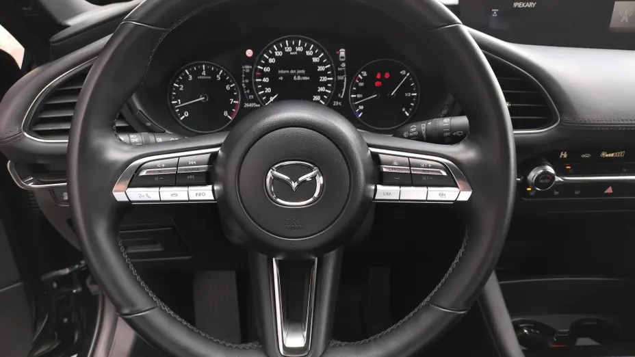 MAZDA 3 3 2.0 mHEV Kanjo