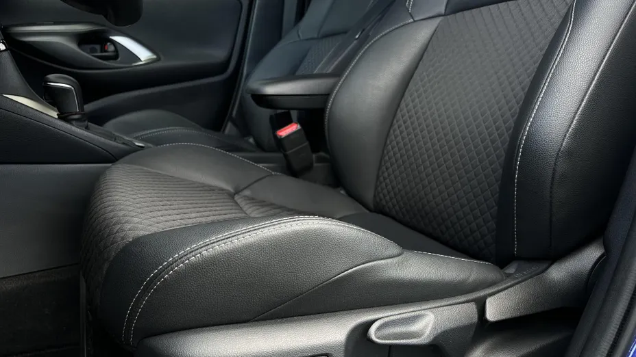 MAZDA 2 2 1.5 Hybrid Homura CVT