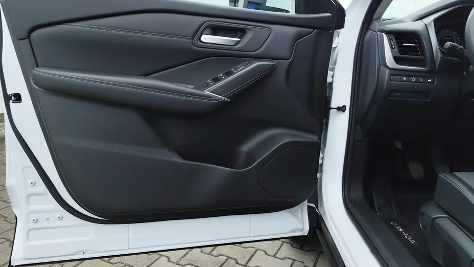 NISSAN Qashqai Qashqai 1.3 DIG-T mHEV N-Connecta