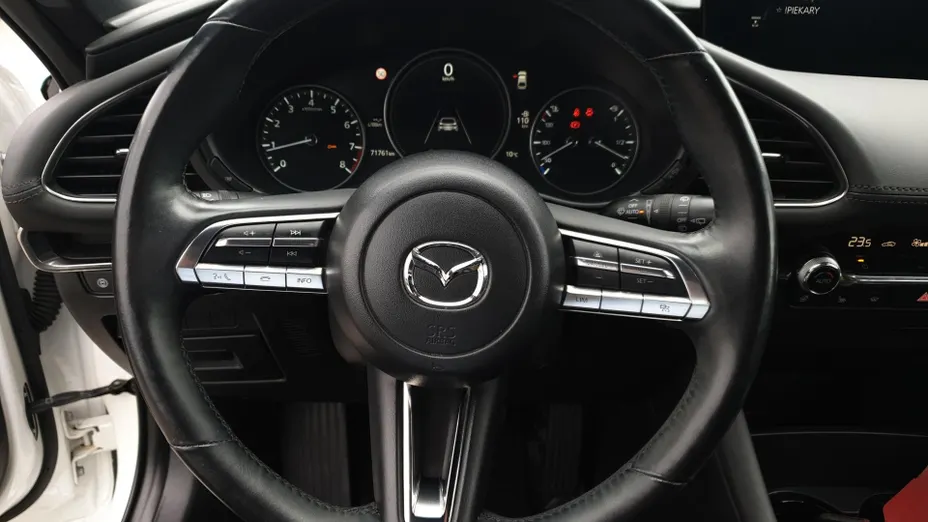 MAZDA 3 3 2.0 mHEV Kanjo