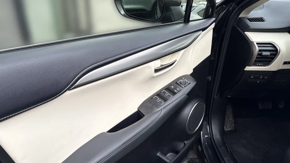 LEXUS NX NX 300 F Impression AWD