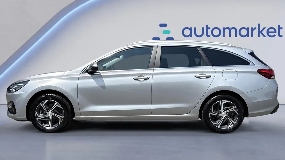 HYUNDAI i30 i30 1.6 D Comfort