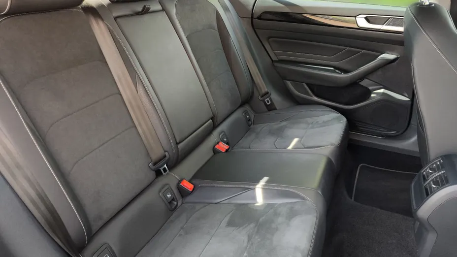 VOLKSWAGEN Arteon Arteon 2.0 TDI SCR Elegance DSG