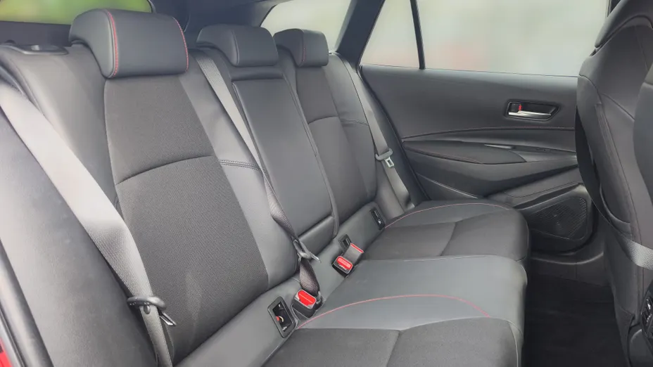 TOYOTA Corolla Corolla 2.0 Hybrid GR Sport