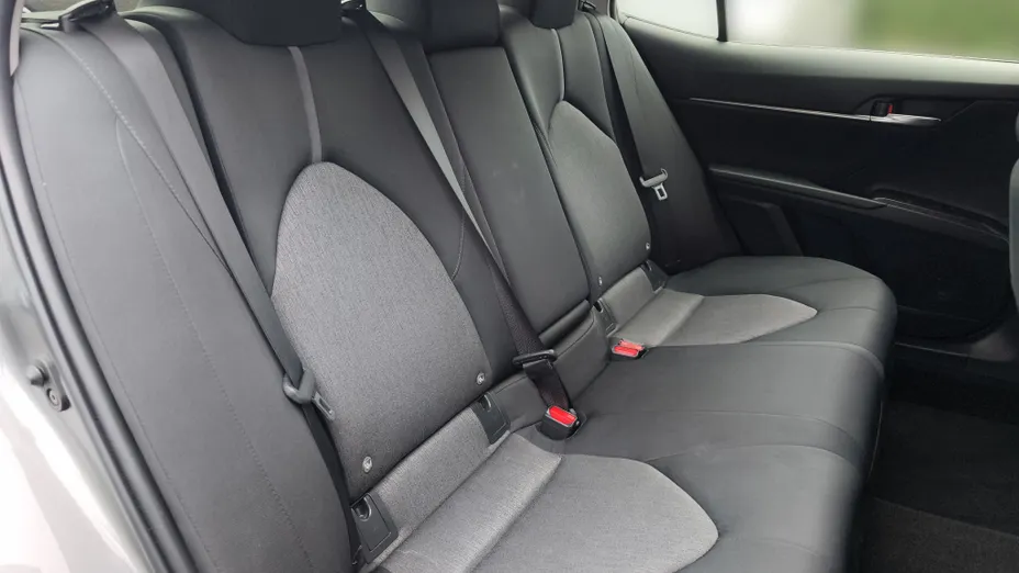 TOYOTA Camry Camry 2.5 Hybrid Comfort CVT