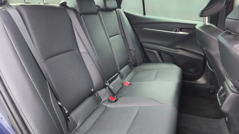 TOYOTA Camry Camry 2.5 Hybrid Dynamic Force Prestige e-CVT