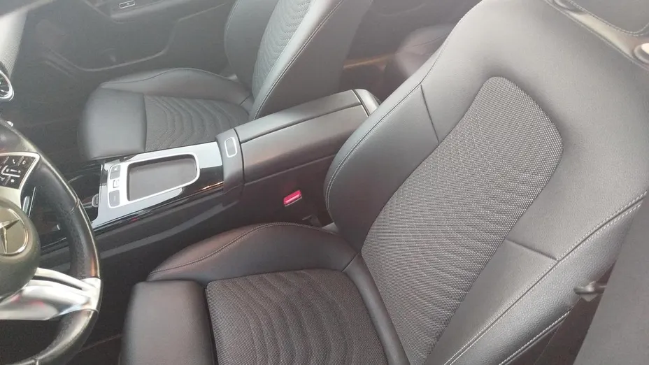 MERCEDES-BENZ CLA CLA 180 Progressive 7G-DCT
