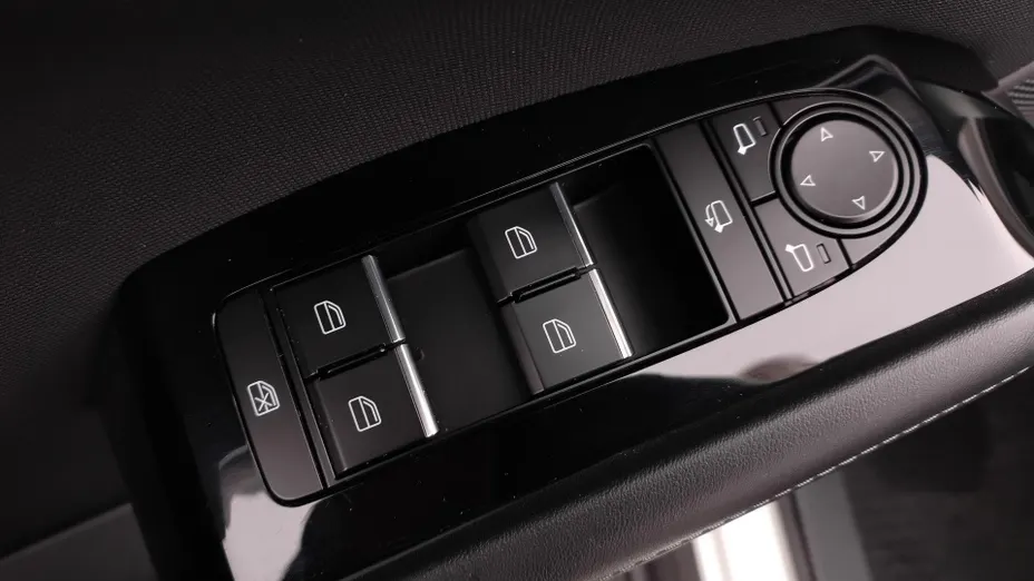 MAZDA CX-30 CX-30 2.0 mHEV Kai 2WD