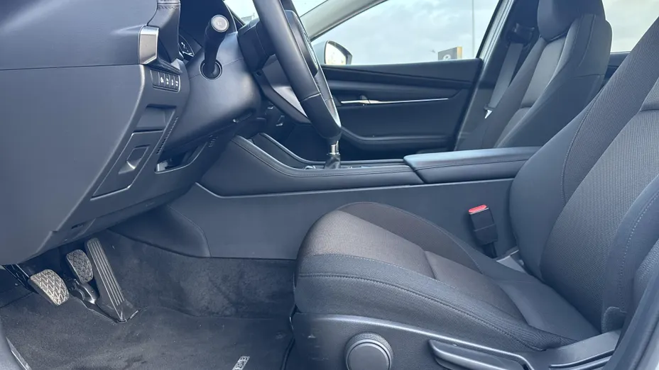 MAZDA 3 3 2.0 mHEV Centre-Line