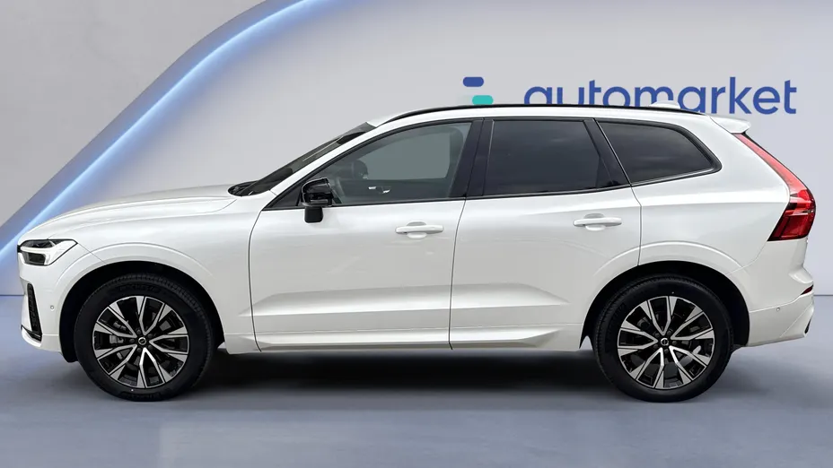 VOLVO XC60 XC60 B5 B AWD Plus Dark aut