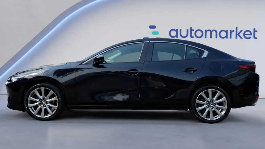 MAZDA 3 3 2.0 mHEV Centre-Line aut