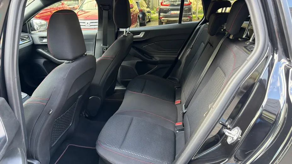 FORD Focus Focus 1.0 EcoBoost mHEV ST-Line X aut